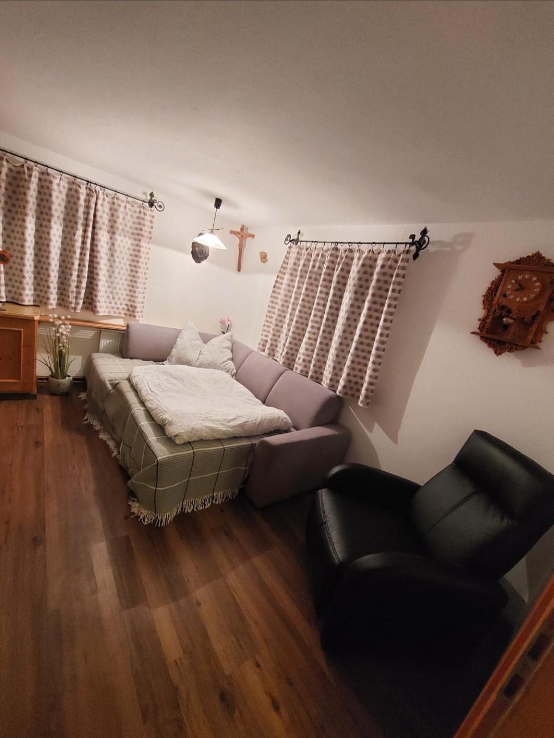 Apartment Voithofer ヴァルト・イム・ピンツガウ エクステリア 写真
